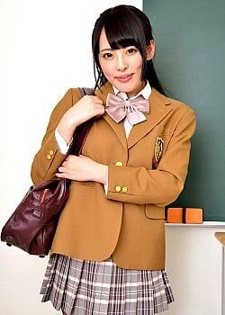 Mone Kamiki